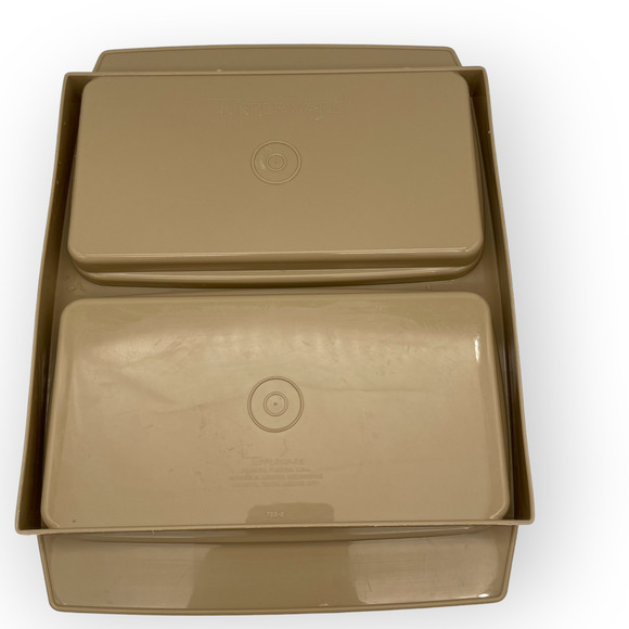 Vintage Tupperware 4-Piece 16 Egg Tray - Picture 4 of 5